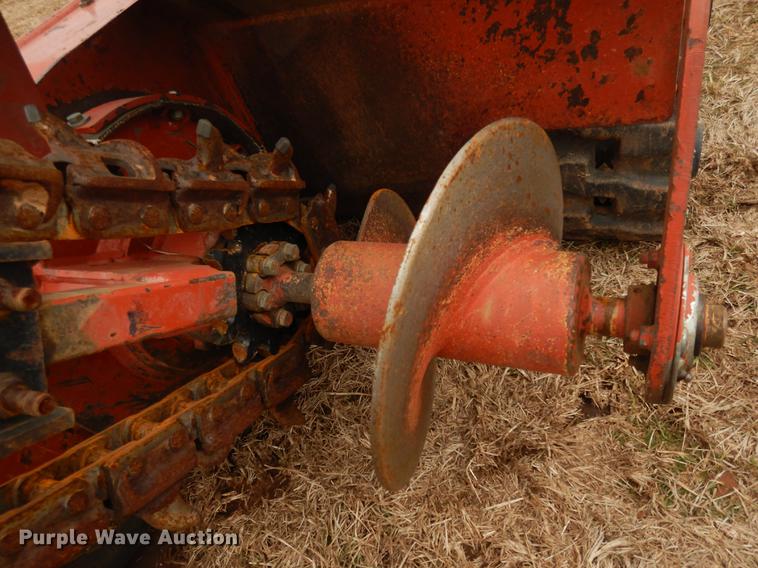 image for item DD3614 2010 Ditch Witch RT12 trencher