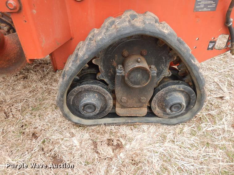 image for item DD3614 2010 Ditch Witch RT12 trencher
