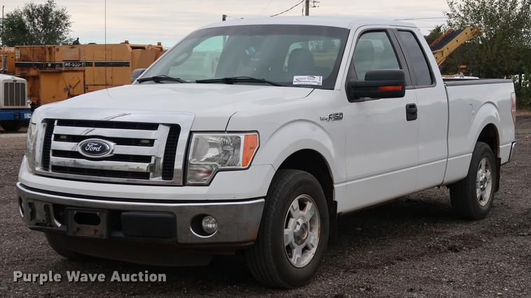 image for item DD5338 2012 Ford F150 XLT SuperCab pickup truck