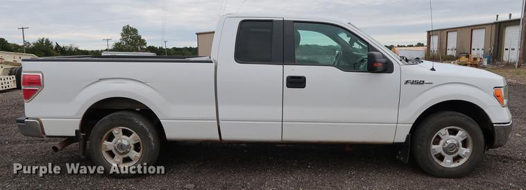 image for item DD5338 2012 Ford F150 XLT SuperCab pickup truck