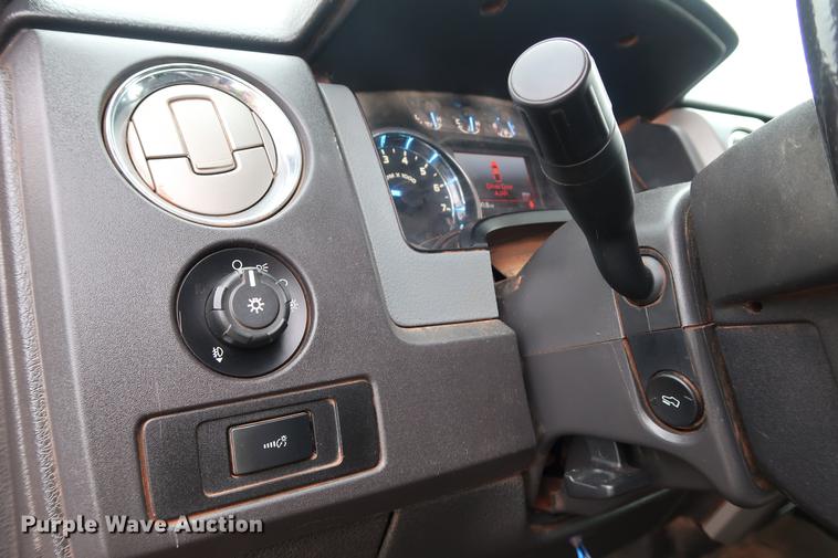 image for item DD5338 2012 Ford F150 XLT SuperCab pickup truck