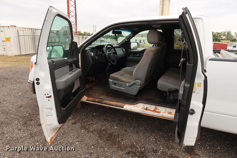 image for item DD5338 2012 Ford F150 XLT SuperCab pickup truck
