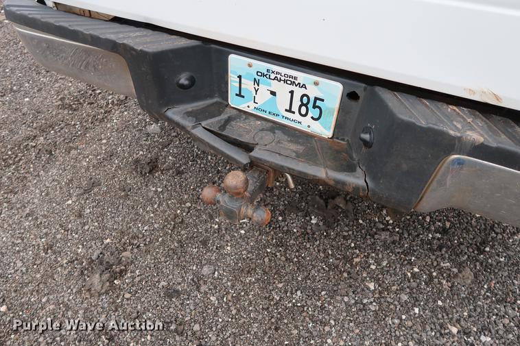 image for item DD5338 2012 Ford F150 XLT SuperCab pickup truck