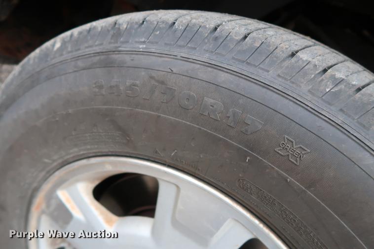 image for item DD5338 2012 Ford F150 XLT SuperCab pickup truck