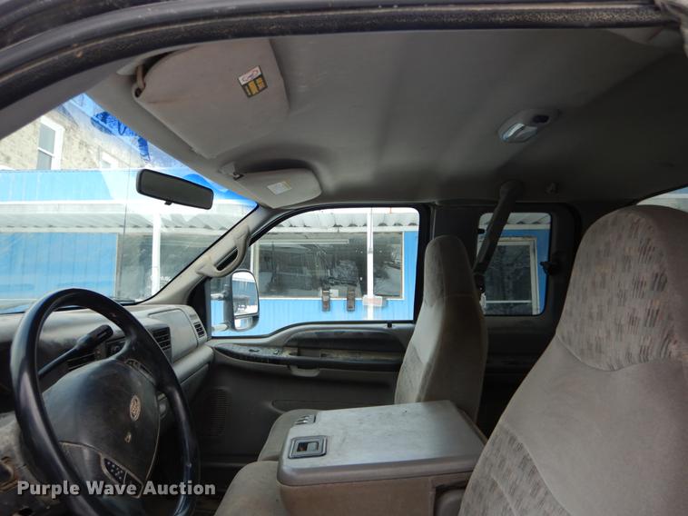 image for item DE5976 1999 Ford F250 Super Duty Super Cab pickup truck