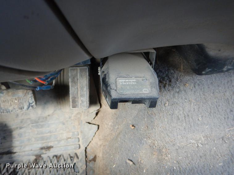 image for item DE5976 1999 Ford F250 Super Duty Super Cab pickup truck