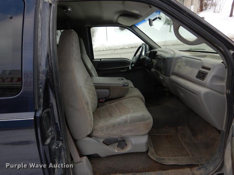 image for item DE5976 1999 Ford F250 Super Duty Super Cab pickup truck