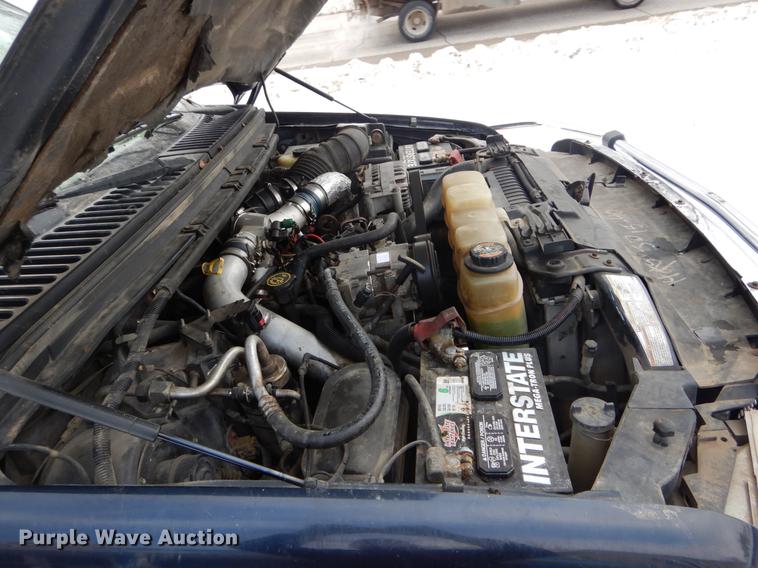 image for item DE5976 1999 Ford F250 Super Duty Super Cab pickup truck