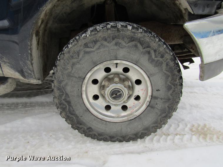 image for item DE5976 1999 Ford F250 Super Duty Super Cab pickup truck