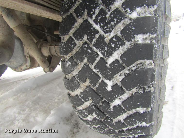 image for item DE5976 1999 Ford F250 Super Duty Super Cab pickup truck