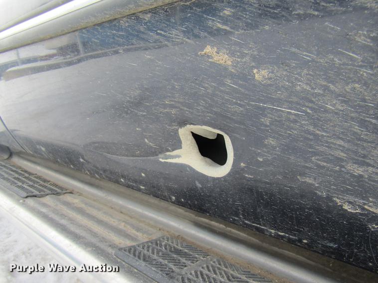 image for item DE5976 1999 Ford F250 Super Duty Super Cab pickup truck