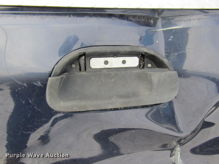 image for item DE5976 1999 Ford F250 Super Duty Super Cab pickup truck