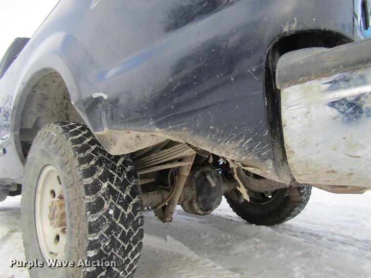 image for item DE5976 1999 Ford F250 Super Duty Super Cab pickup truck