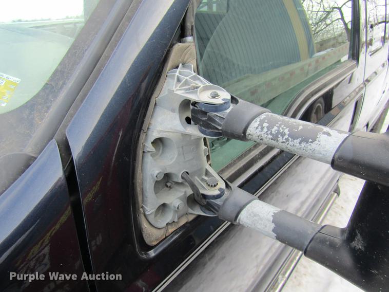 image for item DE5976 1999 Ford F250 Super Duty Super Cab pickup truck