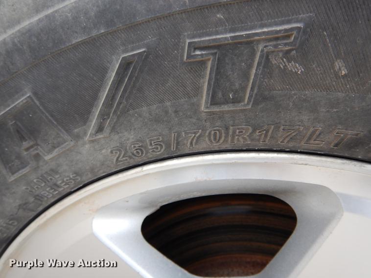 image for item DE5986 2004 Ford F150 FX4 pickup truck