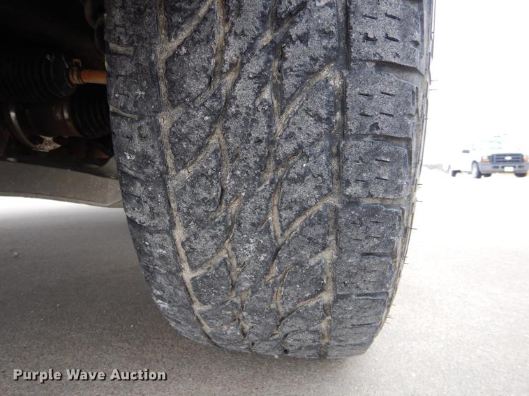 image for item DE5986 2004 Ford F150 FX4 pickup truck