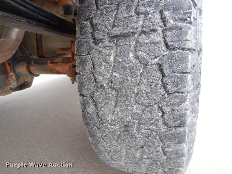 image for item DE5986 2004 Ford F150 FX4 pickup truck