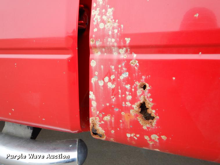 image for item DE5986 2004 Ford F150 FX4 pickup truck