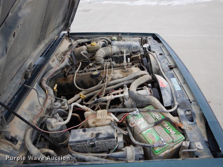 image for item DE5987 1999 Jeep Cherokee Sport SUV