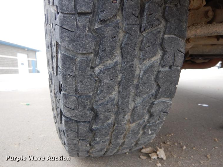 image for item DE5987 1999 Jeep Cherokee Sport SUV