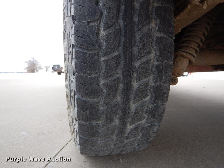 image for item DE5987 1999 Jeep Cherokee Sport SUV