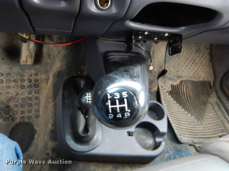 image for item DE5988 1998 Dodge Ram 1500 Club Cab pickup truck