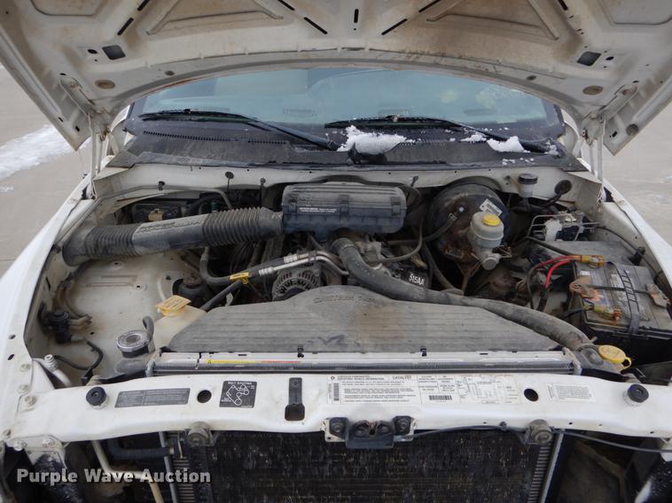 image for item DE5988 1998 Dodge Ram 1500 Club Cab pickup truck