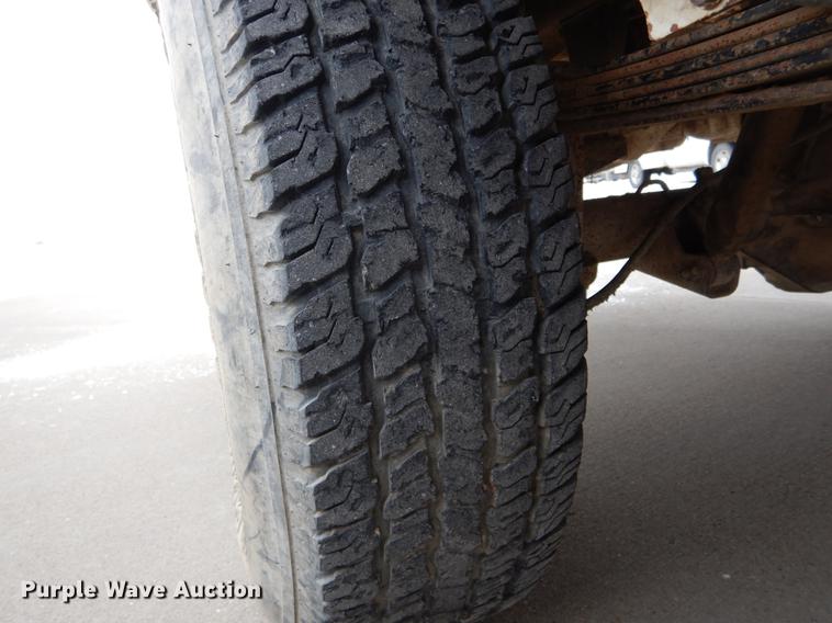 image for item DE5988 1998 Dodge Ram 1500 Club Cab pickup truck