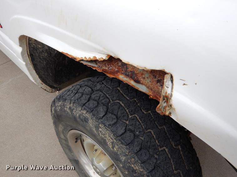 image for item DE5988 1998 Dodge Ram 1500 Club Cab pickup truck