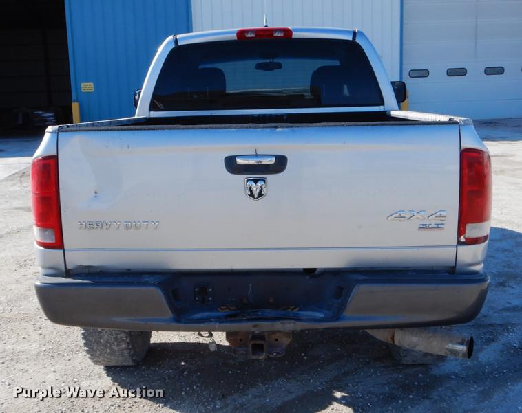 image for item DE5997 2005 Dodge Ram 2500 SLT Quad Cab pickup truck
