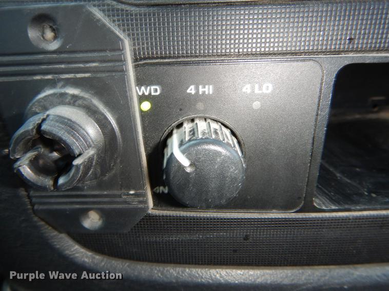 image for item DE5997 2005 Dodge Ram 2500 SLT Quad Cab pickup truck