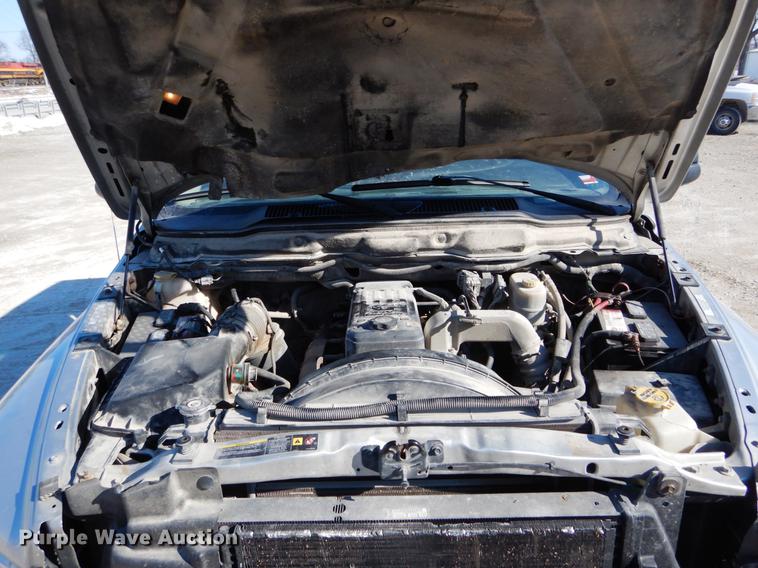 image for item DE5997 2005 Dodge Ram 2500 SLT Quad Cab pickup truck