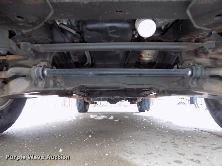 image for item DE7559 2000 Nissan Frontier Crew Cab pickup truck