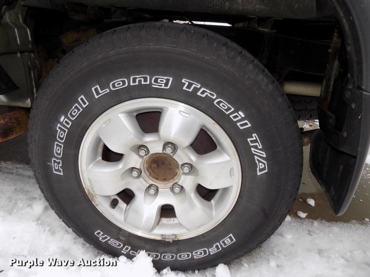 image for item DE7559 2000 Nissan Frontier Crew Cab pickup truck