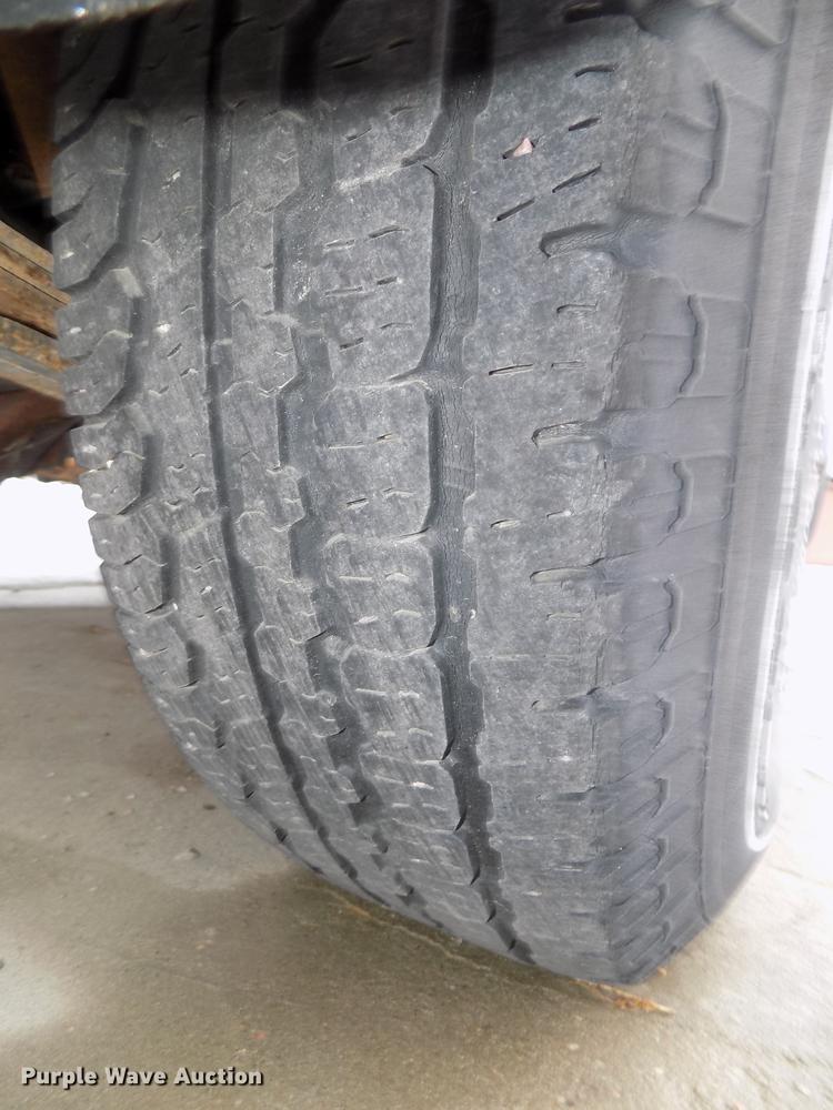 image for item DE7559 2000 Nissan Frontier Crew Cab pickup truck