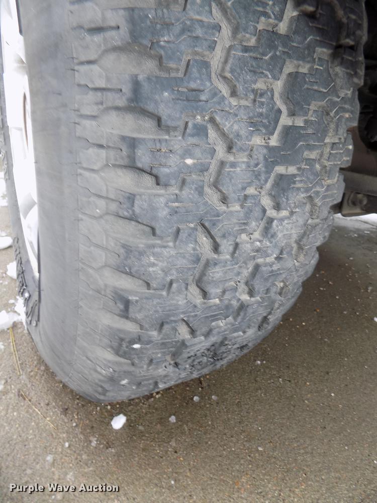 image for item DE7559 2000 Nissan Frontier Crew Cab pickup truck