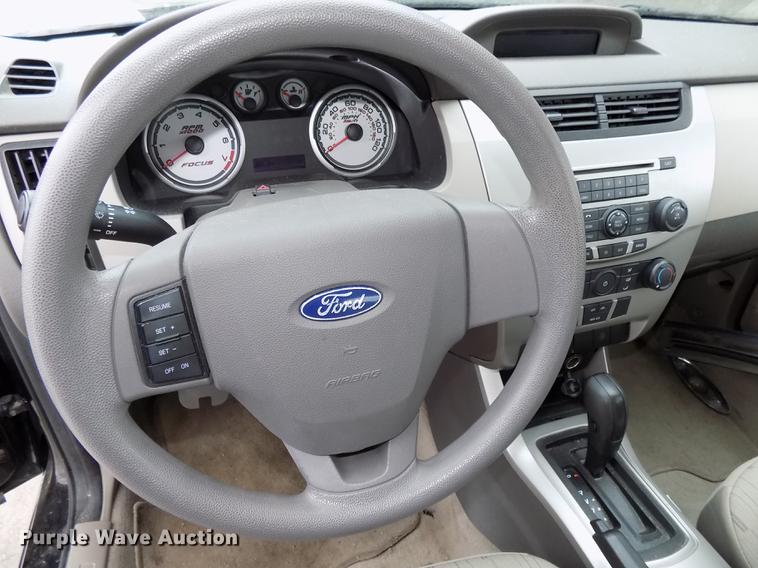 image for item DE7560 2008 Ford Focus