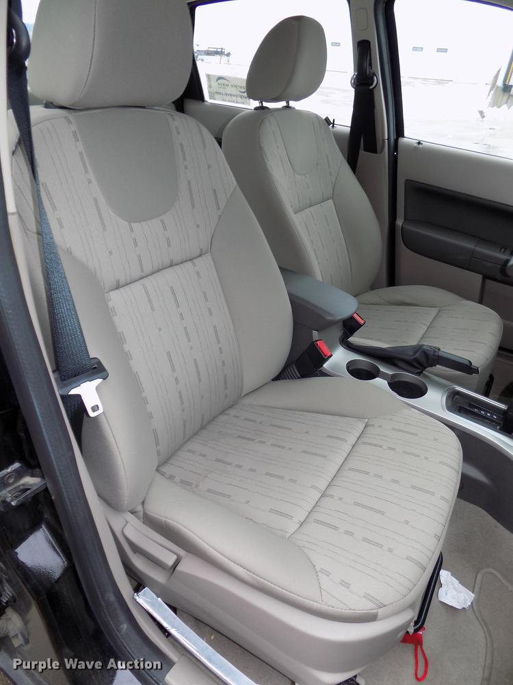 image for item DE7560 2008 Ford Focus