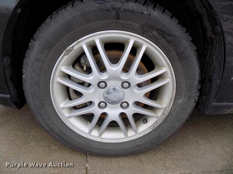 image for item DE7560 2008 Ford Focus