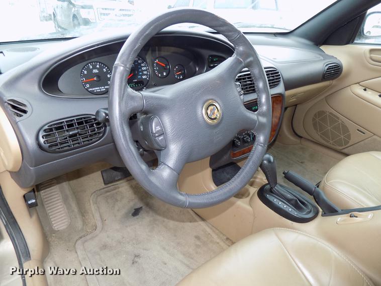 image for item DE7561 2000 Chrysler Sebring JXi convertible