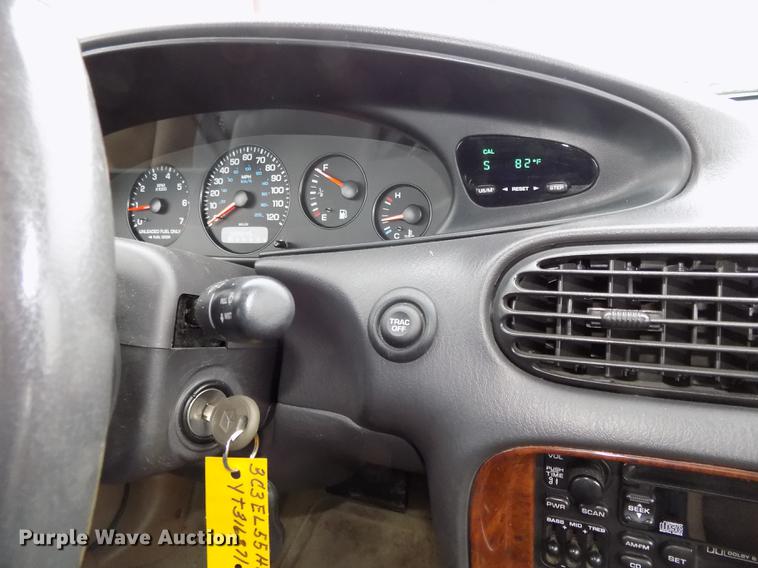 image for item DE7561 2000 Chrysler Sebring JXi convertible