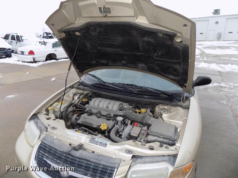 image for item DE7561 2000 Chrysler Sebring JXi convertible