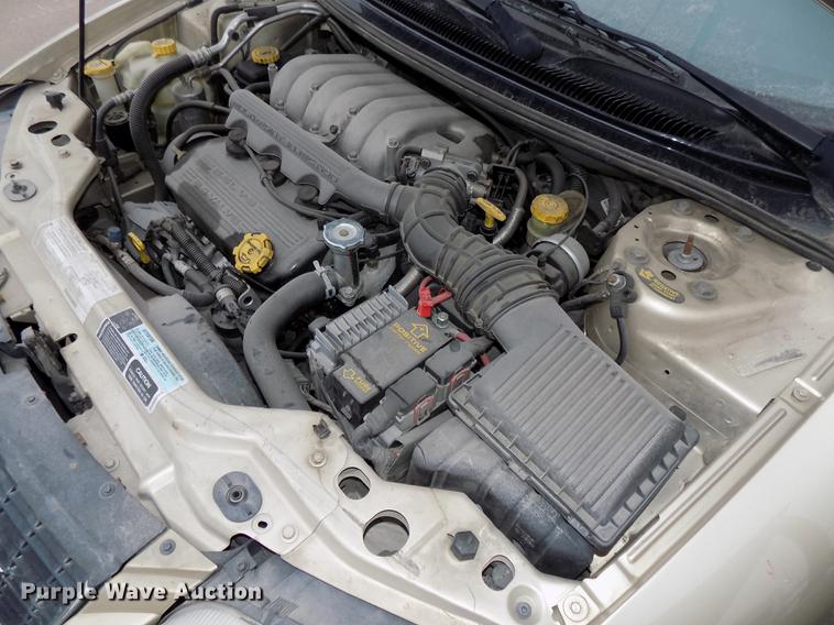 image for item DE7561 2000 Chrysler Sebring JXi convertible