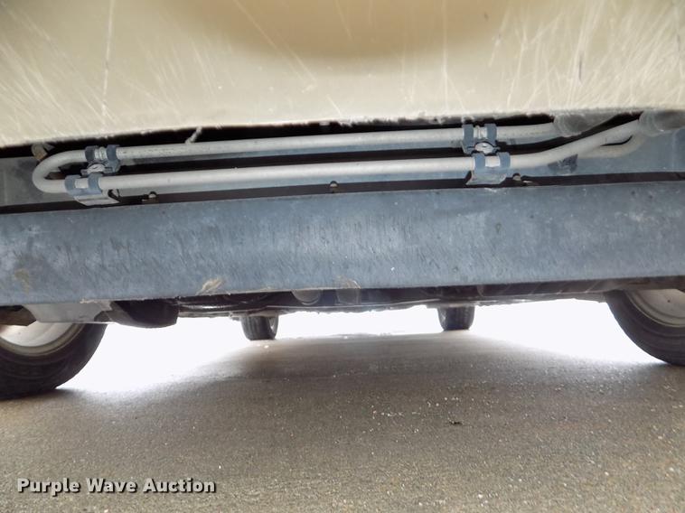 image for item DE7561 2000 Chrysler Sebring JXi convertible