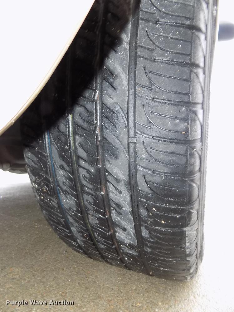 image for item DE7561 2000 Chrysler Sebring JXi convertible