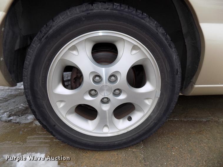 image for item DE7561 2000 Chrysler Sebring JXi convertible