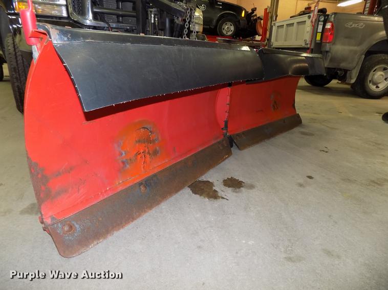 image for item DE7570 2003 Ford F250 Super Duty pickup truck