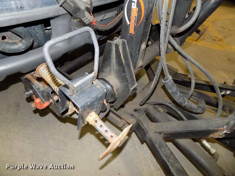 image for item DE7570 2003 Ford F250 Super Duty pickup truck