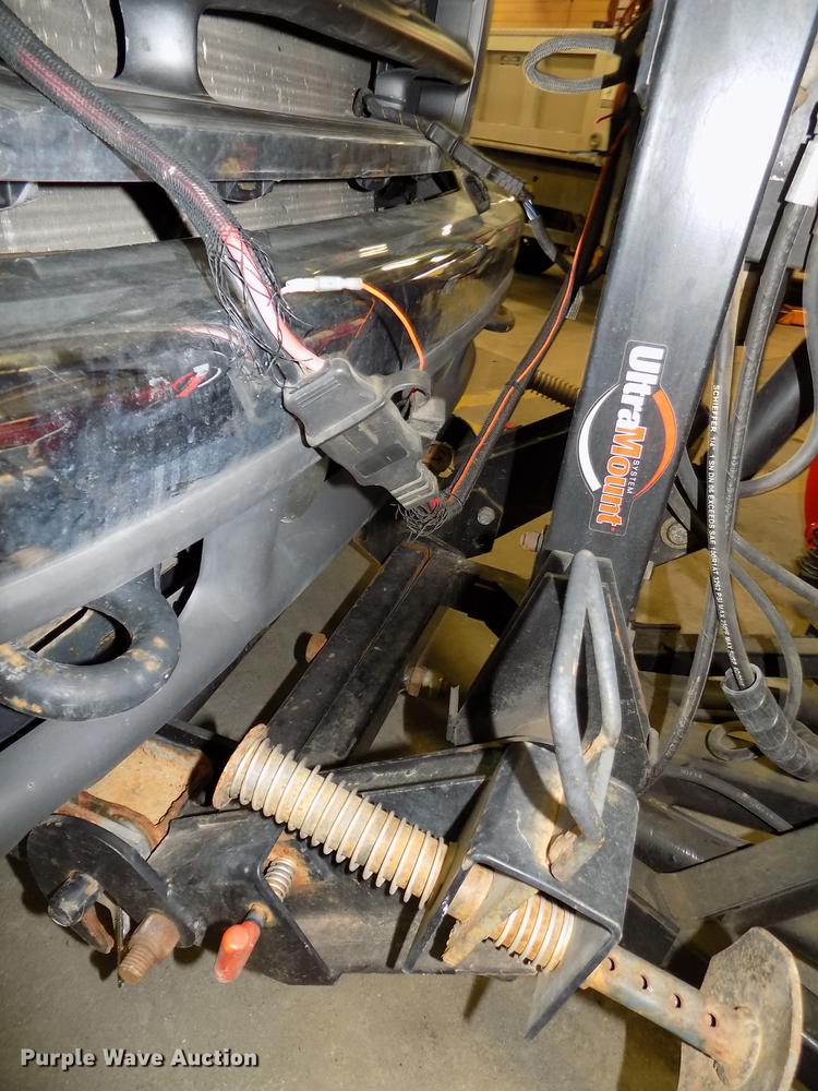 image for item DE7570 2003 Ford F250 Super Duty pickup truck