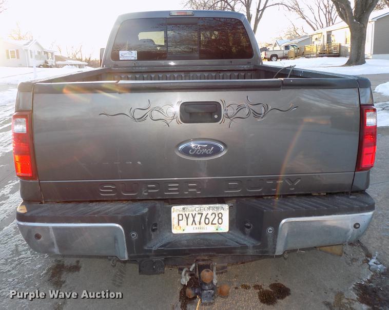 image for item DE7573 2008 Ford F350 Lariat Super Duty Crew Cab pickup truck